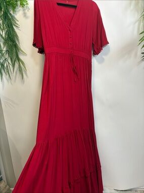 Women’s Red V-Neck Tiered Maxi Dress with Waist Tie